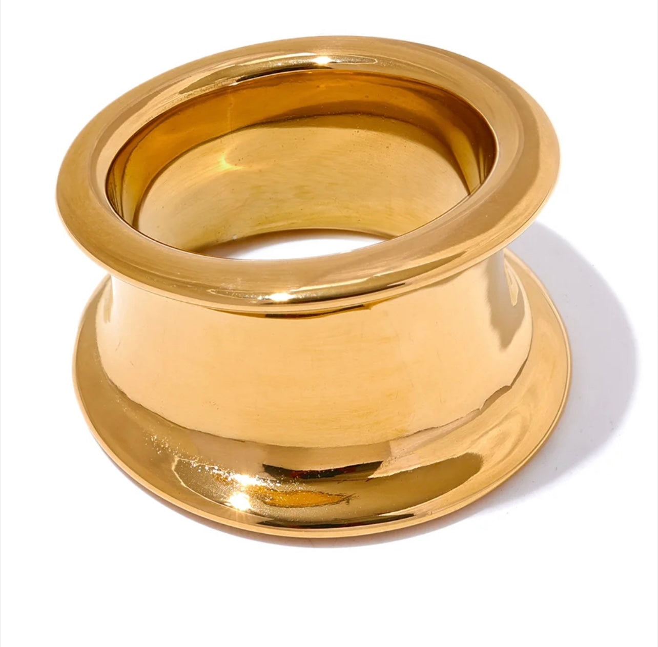 Demure Wide Ring