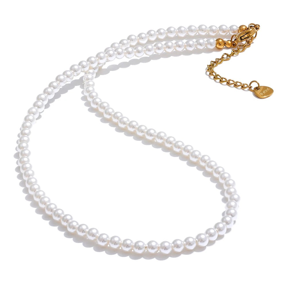 Demure Pearl Necklace