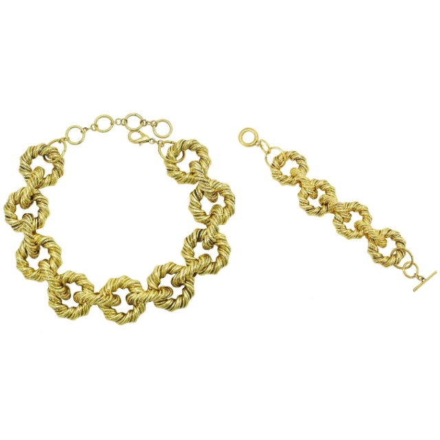 Demure Chunky Set